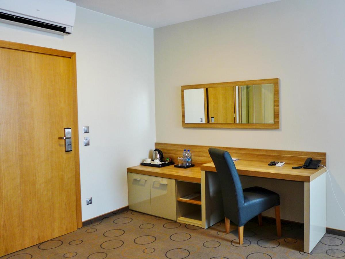 Aroma Stone Hotel Spa Сыкув Экстерьер фото