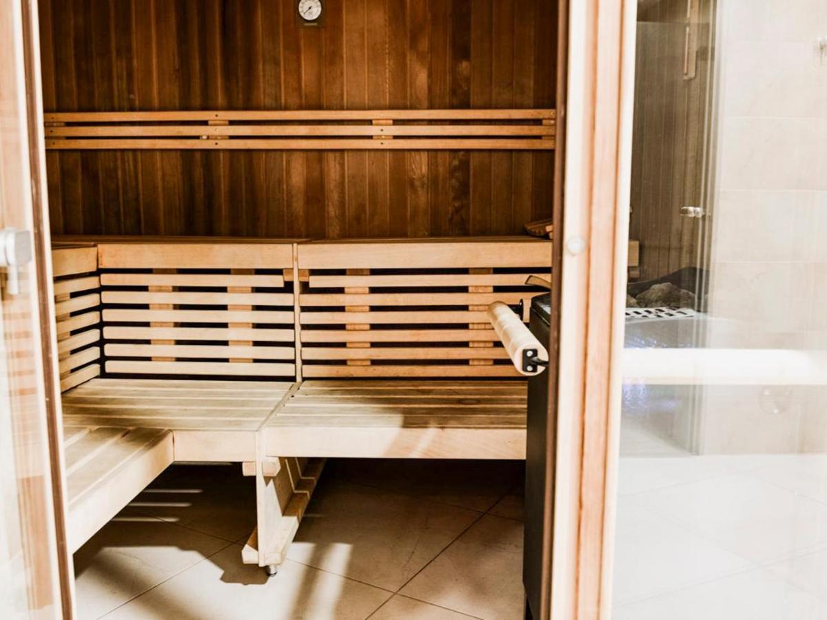 Aroma Stone Hotel Spa Сыкув Экстерьер фото