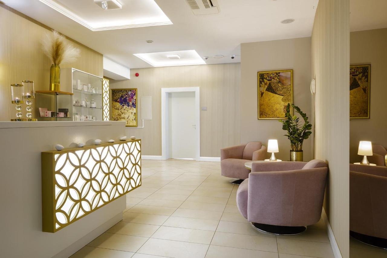 Aroma Stone Hotel Spa Сыкув Экстерьер фото